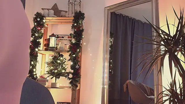 marrygrayes online show from December 20, 2024, 10:00 pm