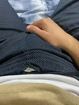 furkansbeysshow71 online show from November 4, 2025, 6:07 pm