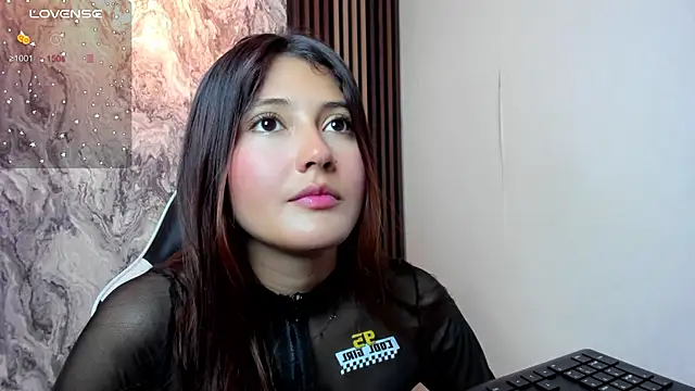 Snapshot of amy_innocent_1 chatting on February 2, 2026, 8:40 pm amy innocent 1 online show from February 2, 2026, 8:40 pm