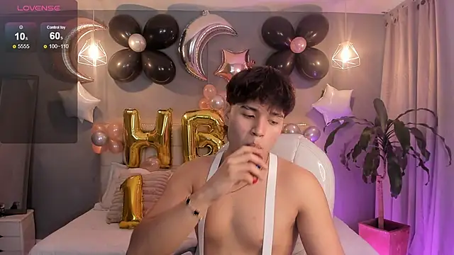 Jordan 24  online show from October 24, 2025, 9:33 pm