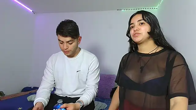 Snapshot of Naughty_Nights_Live chatting on October 14, 2025, 5:36 pm Naughty Nights Live online show from October 14, 2025, 5:36 pm