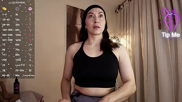 siren indira  online show from March 21, 2026, 8:12 pm