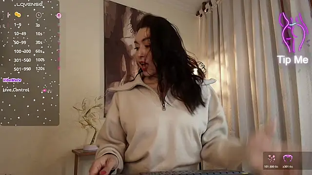 Snapshot of siren_indira_ chatting on April 26, 2026, 6:49 pm siren indira online show from April 26, 2026, 6:49 pm