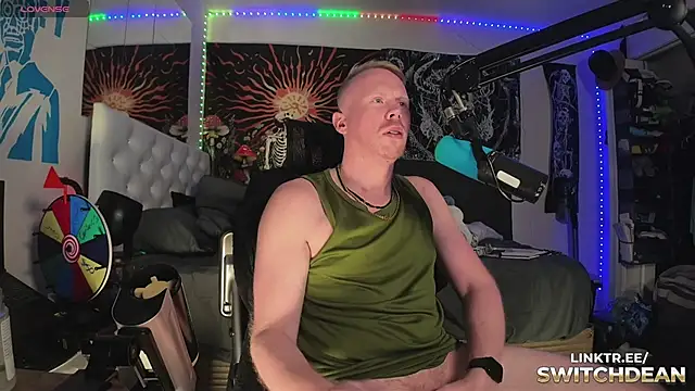 Snapshot of twunkdean chatting on September 26, 2025, 6:23 pm twunkdean online show from September 26, 2025, 6:23 pm