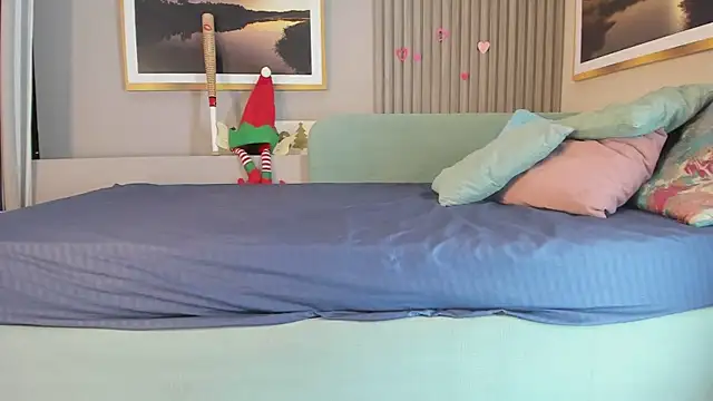 Blue Sixx online show from November 15, 2025, 9:54 pm