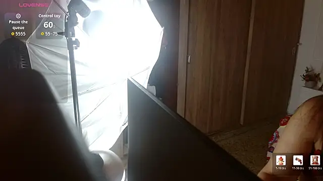 Snapshot of IvyShine7 chatting on January 11, 2026, 7:30 pm IvyShine7 online show from January 11, 2026, 7:30 pm