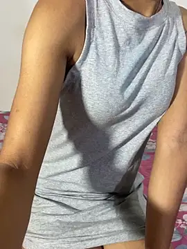 Snapshot of chandiqueen chatting on February 7, 2026, 8:29 am chandiqueen online show from February 7, 2026, 8:29 am