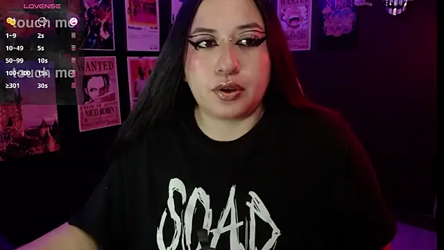 Ravendark  online show from April 10, 2026, 10:03 pm