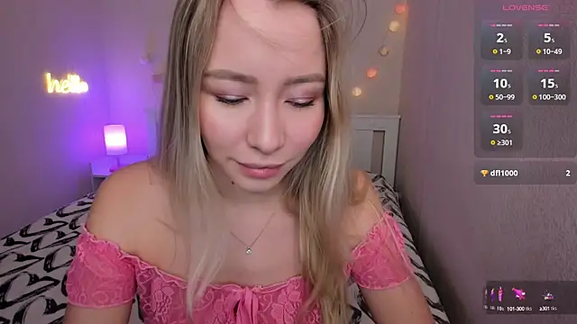 Snapshot of DanaCandy chatting on January 18, 2025, 9:55 pm DanaCandy online show from January 18, 2025, 9:55 pm