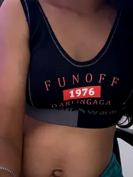 Tamil Anushya online show from December 1, 2025, 6:46 pm