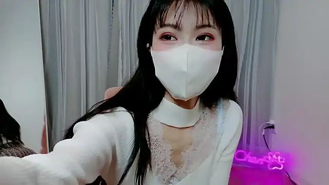 -Nyanko-chan- online show from January 10, 2026, 9:16 pm