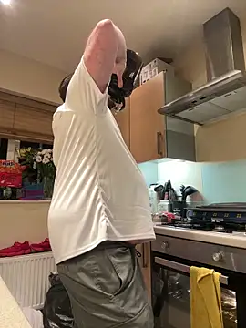 different-strokes online show from December 20, 2025, 6:04 pm