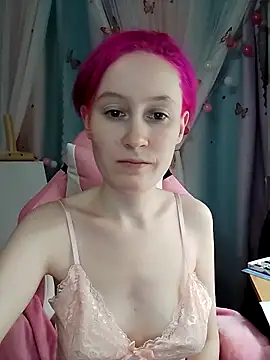 Fuzzy Unicorn online show from November 6, 2025, 7:04 pm