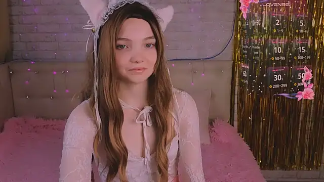 Snapshot of AnimeAlica18 chatting on December 19, 2025, 2:40 am AnimeAlica18 online show from December 19, 2025, 2:40 am