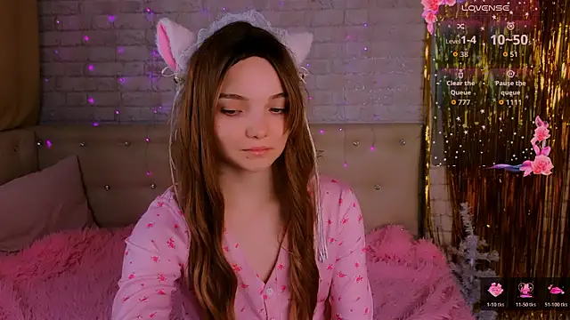 Snapshot of AnimeAlica18 chatting on January 14, 2026, 2:50 am AnimeAlica18 online show from January 14, 2026, 2:50 am