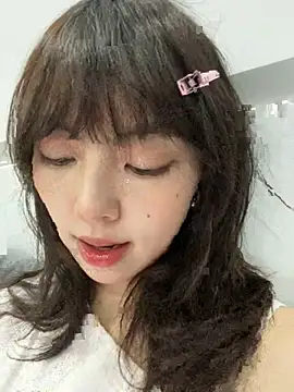 xuannv0000 online show from January 15, 2026, 8:52 am