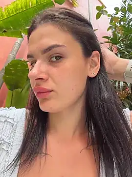 MiraReach online show from February 22, 2026, 1:40 am