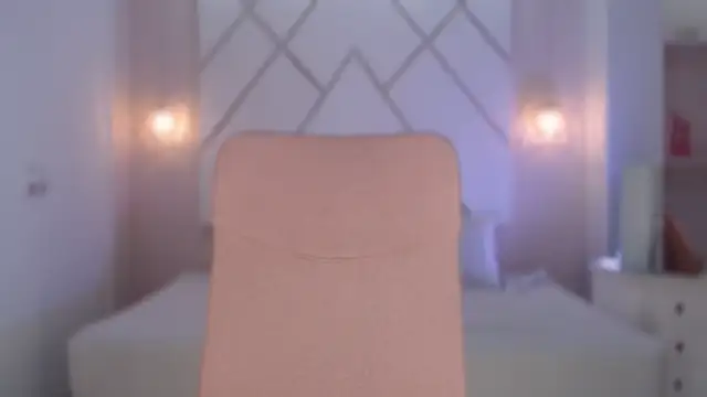 Snapshot of isabellashine chatting on October 7, 2025, 3:53 pm isabellashine online show from October 7, 2025, 3:53 pm