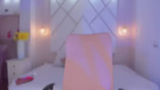 Snapshot of isabellashine chatting on November 26, 2025, 3:13 pm isabellashine online show from November 26, 2025, 3:13 pm