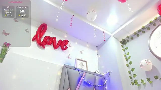 Snapshot of klariz09 chatting on February 15, 2026, 12:14 pm klariz09 online show from February 15, 2026, 12:14 pm