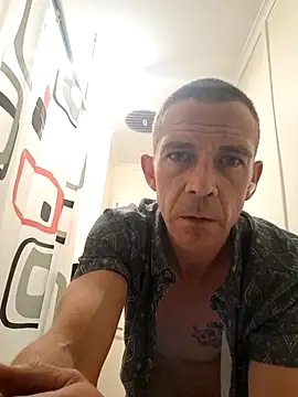 jesdogz online show from October 10, 2025, 3:44 pm