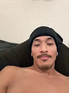 tanjir020 online show from March 19, 2026, 4:22 pm