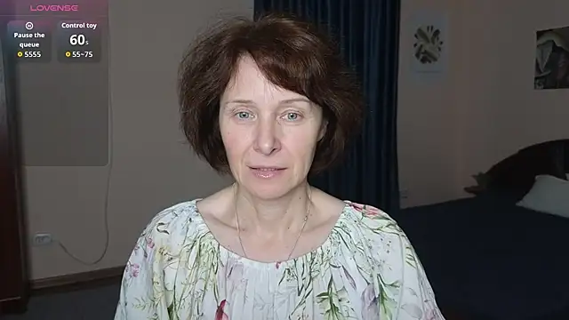 Lia Tito online show from November 13, 2025, 6:23 am