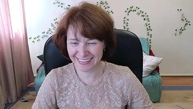 Lia Tito online show from May 28, 2026, 6:21 am