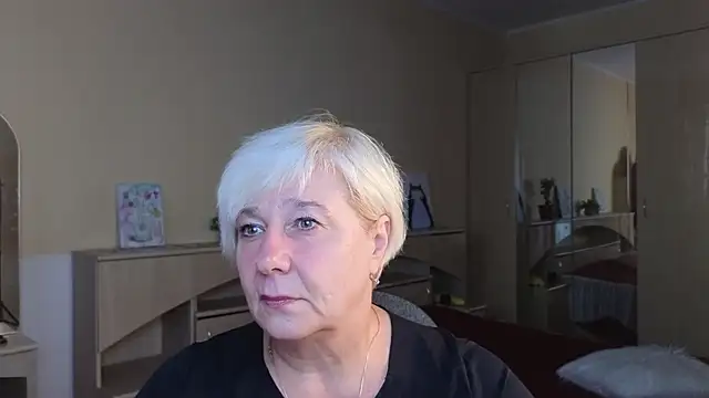Snapshot of Milana_Milky chatting on September 11, 2025, 5:07 am Milana Milky online show from September 11, 2025, 5:07 am