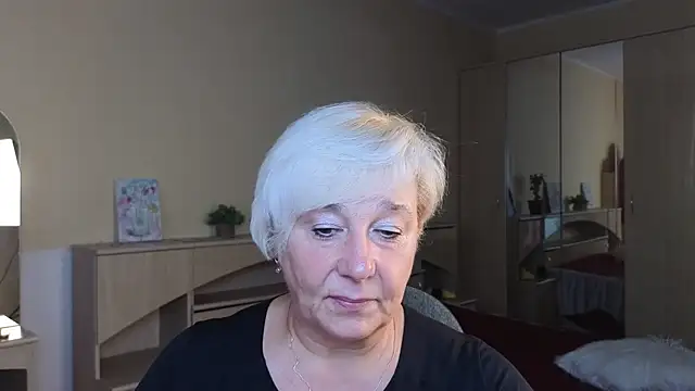 Snapshot of Milana_Milky chatting on September 12, 2025, 5:07 am Milana Milky online show from September 12, 2025, 5:07 am