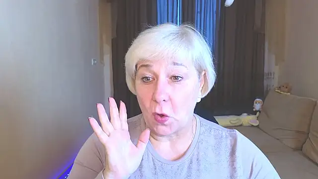 Milana Milky online show from November 14, 2025, 5:06 am