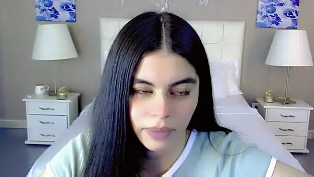 Snapshot of maddissonivanova chatting on September 15, 2025, 7:14 pm maddissonivanova online show from September 15, 2025, 7:14 pm