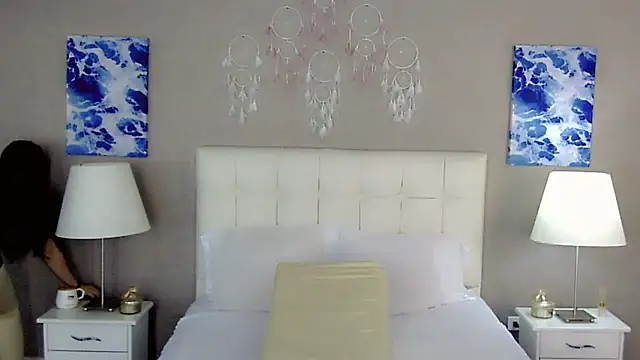 Snapshot of maddissonivanova chatting on September 30, 2025, 6:46 pm maddissonivanova online show from September 30, 2025, 6:46 pm