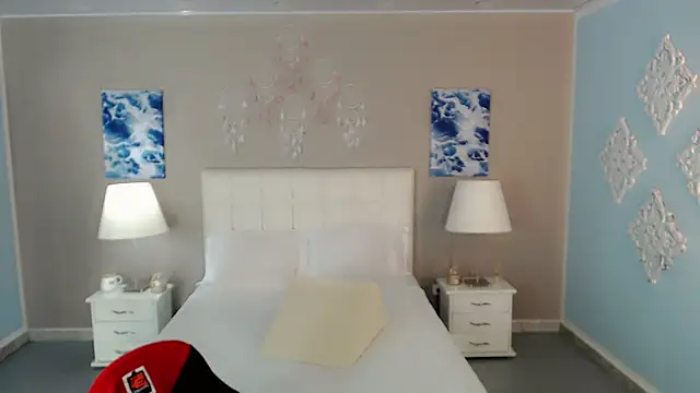 Snapshot of maddissonivanova chatting on October 12, 2025, 7:13 pm maddissonivanova online show from October 12, 2025, 7:13 pm