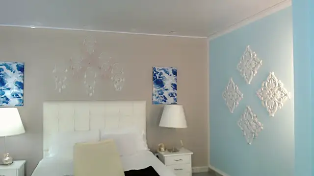 Snapshot of maddissonivanova chatting on October 30, 2025, 7:03 pm maddissonivanova online show from October 30, 2025, 7:03 pm