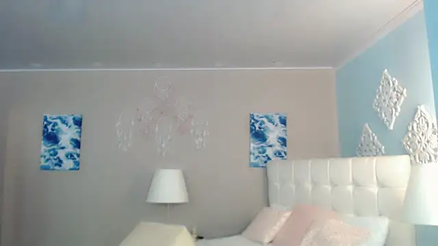 Snapshot of maddissonivanova chatting on February 3, 2026, 6:57 pm maddissonivanova online show from February 3, 2026, 6:57 pm