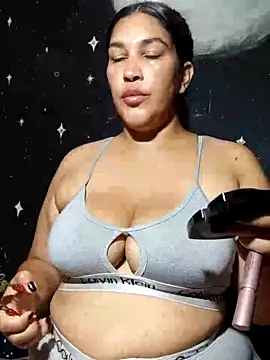 Ivy horse  online show from April 12, 2026, 5:07 pm