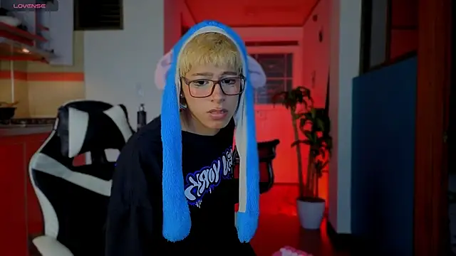 taichi bluy online show from January 6, 2026, 9:50 pm