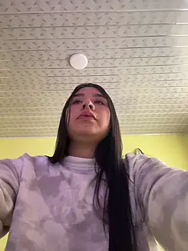 BELLAALEJA online show from March 16, 2026, 4:33 pm