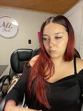 Karen18 boobs online show from April 11, 2026, 3:11 am