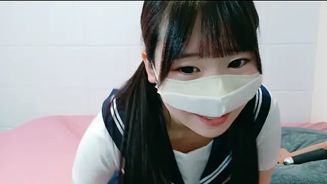 Hina-ooo online show from March 14, 2026, 2:11 pm