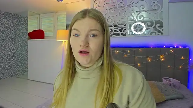 AshleyJoness online show from December 15, 2025, 6:17 am