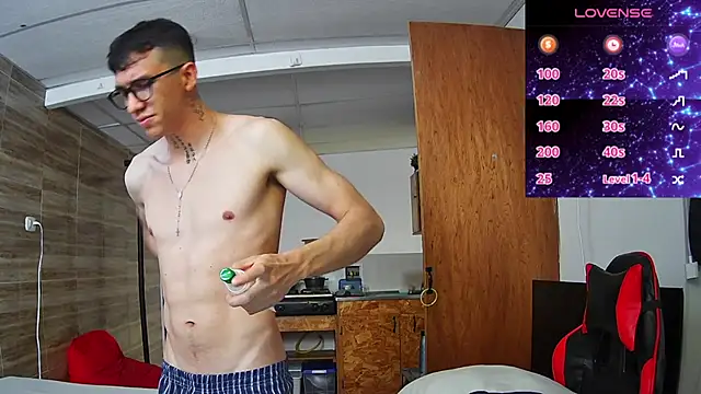 angelicious  online show from November 8, 2025, 7:12 pm