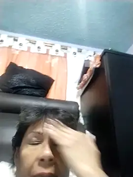 OliviaMorris1 online show from November 24, 2025, 8:41 pm