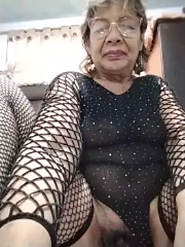 OliviaMorris1 online show from May 23, 2026, 4:22 pm