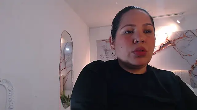 Ashley Grahaam online show from October 4, 2025, 1:03 am