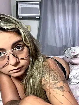 sophiemonroevip online show from November 26, 2025, 12:17 pm