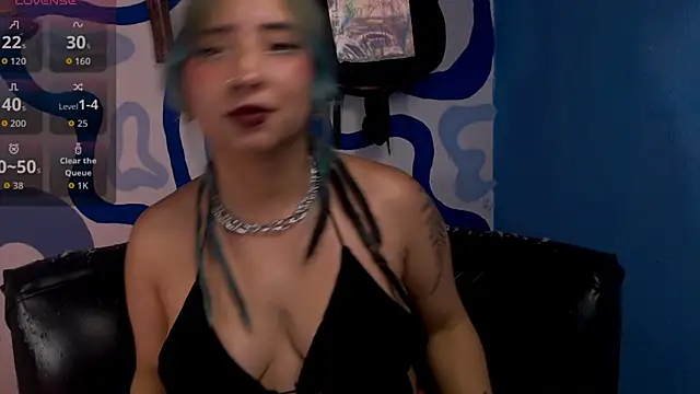 Snapshot of IrisSmil3 chatting on November 28, 2025, 4:37 am IrisSmil3 online show from November 28, 2025, 4:37 am