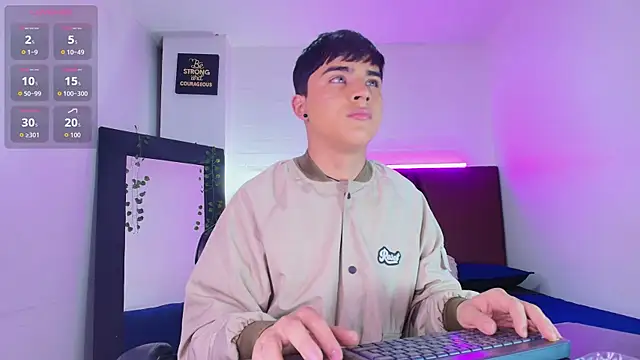 Lucass love online show from September 21, 2025, 1:24 pm