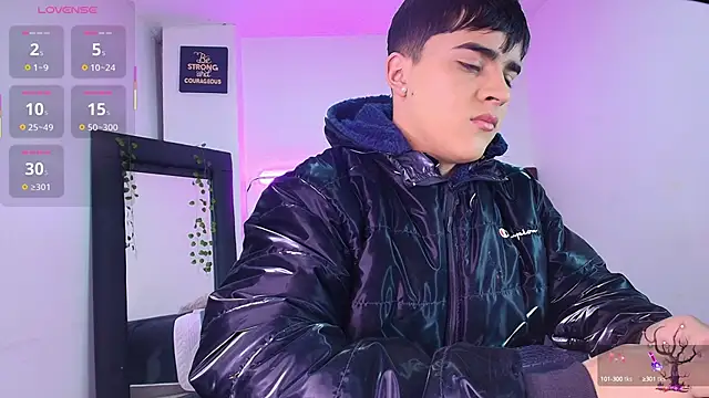 Lucass love online show from October 15, 2025, 1:22 pm